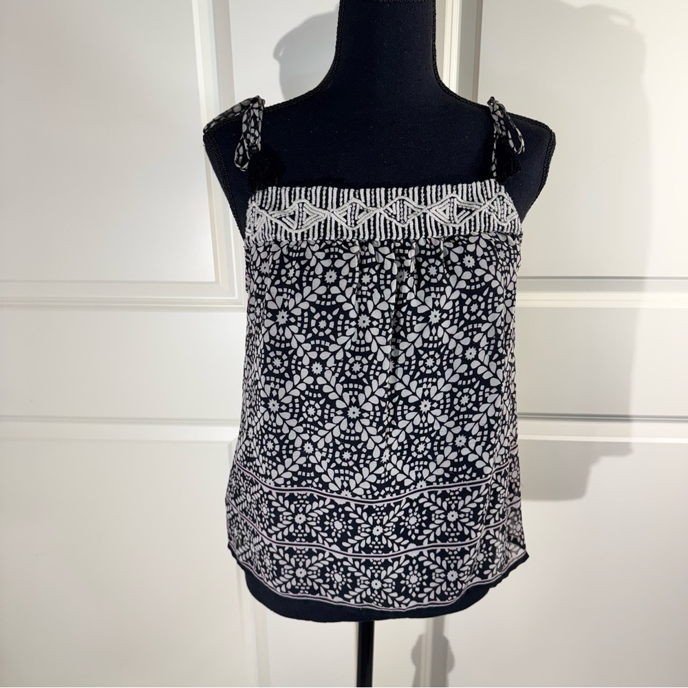 American Eagle Outfitters Black & Cream Floral Tie-Strap Camisole Medium